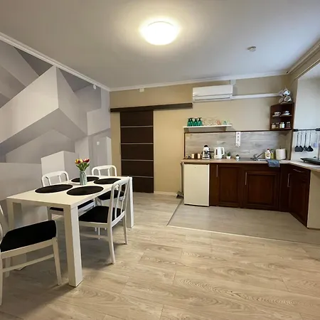 Royal Gold شقة كيسكونهالاس